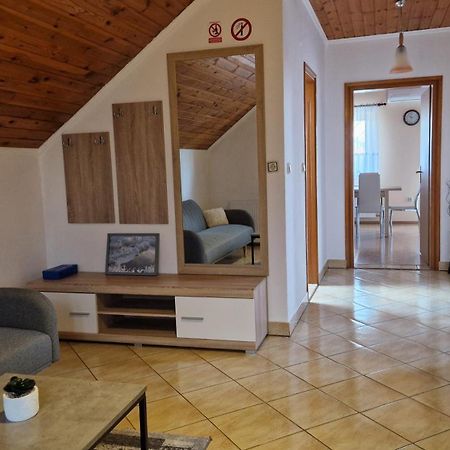 Apartment Nikolina Grabovac  Luaran gambar